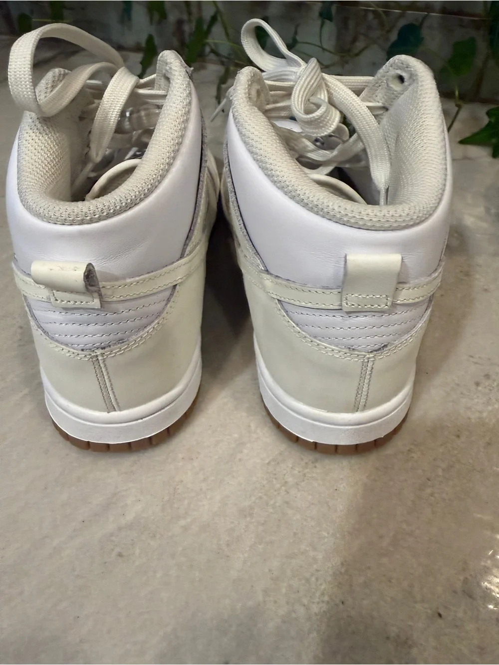 Nike Dunk High Sail Gum White Cream High Top Sneakers Womens Size 6 DD1869-109
